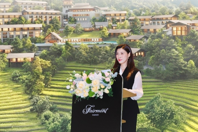 Bà Nguyễn Ngọc Mỹ - Phó chủ tịch HĐQT Tập đoàn Alphanam chia sẻ về quần thể nghỉ dưỡng quốc tế Alphora Muong Hoa. Ảnh: Tập đoàn Alphanam
