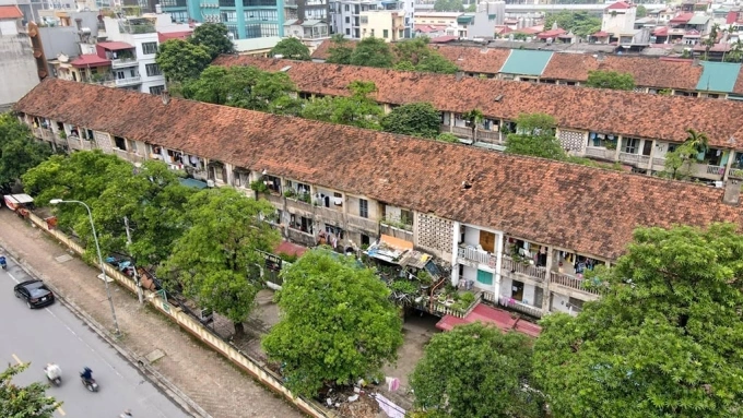 Khu tập thể 3 tầng trên đường Lê Hồng Phong, phường Hà Đông. Ảnh: Lê Quân