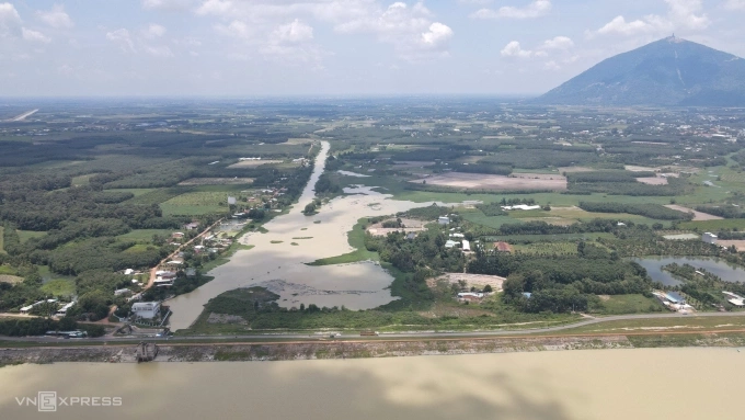 Hình ảnh một góc hồ Dầu Tiếng, TP HCM. Ảnh: Phước Tuấn