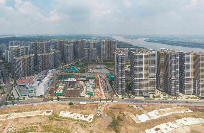 Bất động sản khu Đông TP HCM ở TP Thủ Đức, với các dự án chung cư. Ảnh: Quỳnh Trần