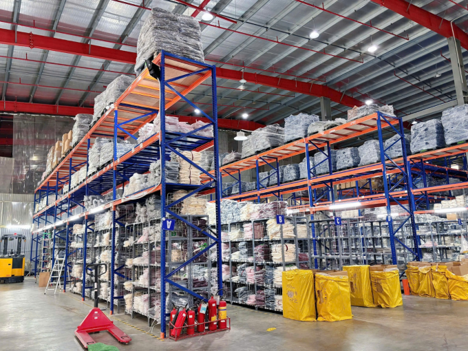 Kho hàng sau tối ưu vận hành cùng BigSeller. Ảnh: Ecochic