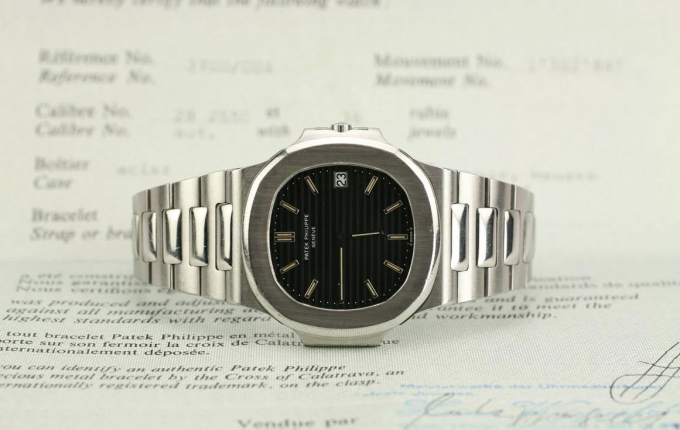 Hình ảnh mẫu Patek Philippe Nautilus Ref. 3700/1A – phiên bản Nautilus đầu tiên do Patek Philippe ra mắt năm 1976. Ảnh: Patek Philippe