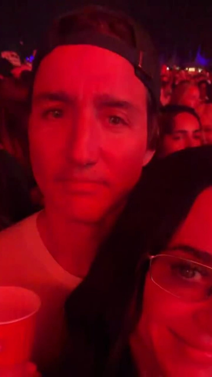 Katy Perry và cựu Thủ tướng tại Coachella