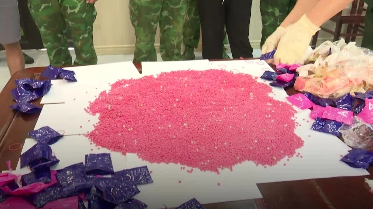 Lô ma túy tiền tỷ bị chặn ở biên giới