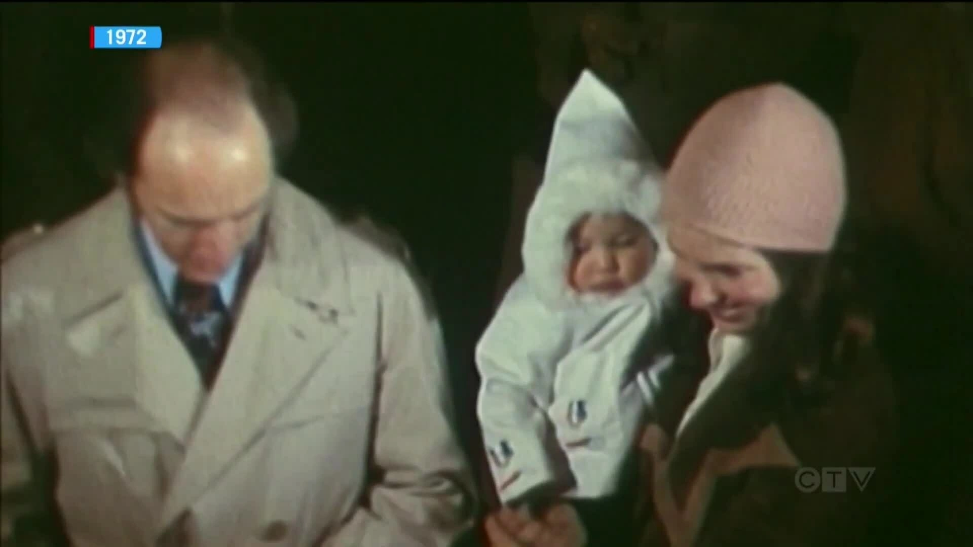 Ông Justin Trudeau từ thời niên thiếu tới trưởng thành