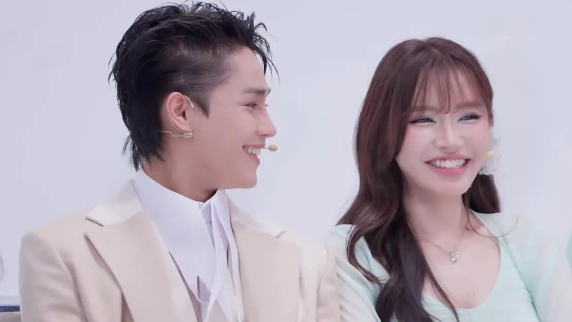 Tăng Duy Tân, Bích Phương ở hậu trường 'Em xinh say hi'