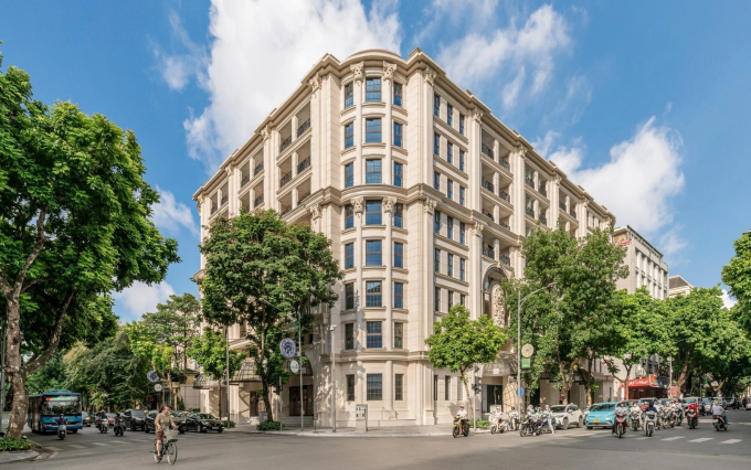 Khu căn hộ The Grand Hanoi nằm tại khu đất vàng trung tâm Thủ đô, tiếp giáp 2 mặt đường Hàng Bài và Hai Bà Trưng. Ảnh: BM Windows