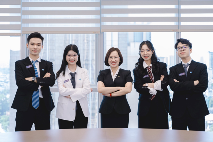 Các thí sinh được các chuyên gia BIDV đào tạo trực tiếp tại trụ sở chính của ngân hàng. Ảnh: BIDV