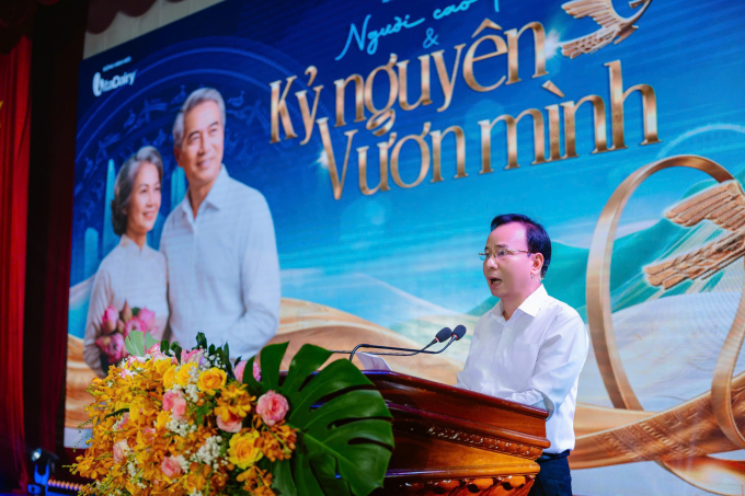 Ông Nguyễn Lam, nguyên Phó ban Tuyên giáo và Dân vận Trung ương, Phó chủ tịch Hội người cao tuổi Việt Nam phát biểu. Ảnh: Thanh Luân